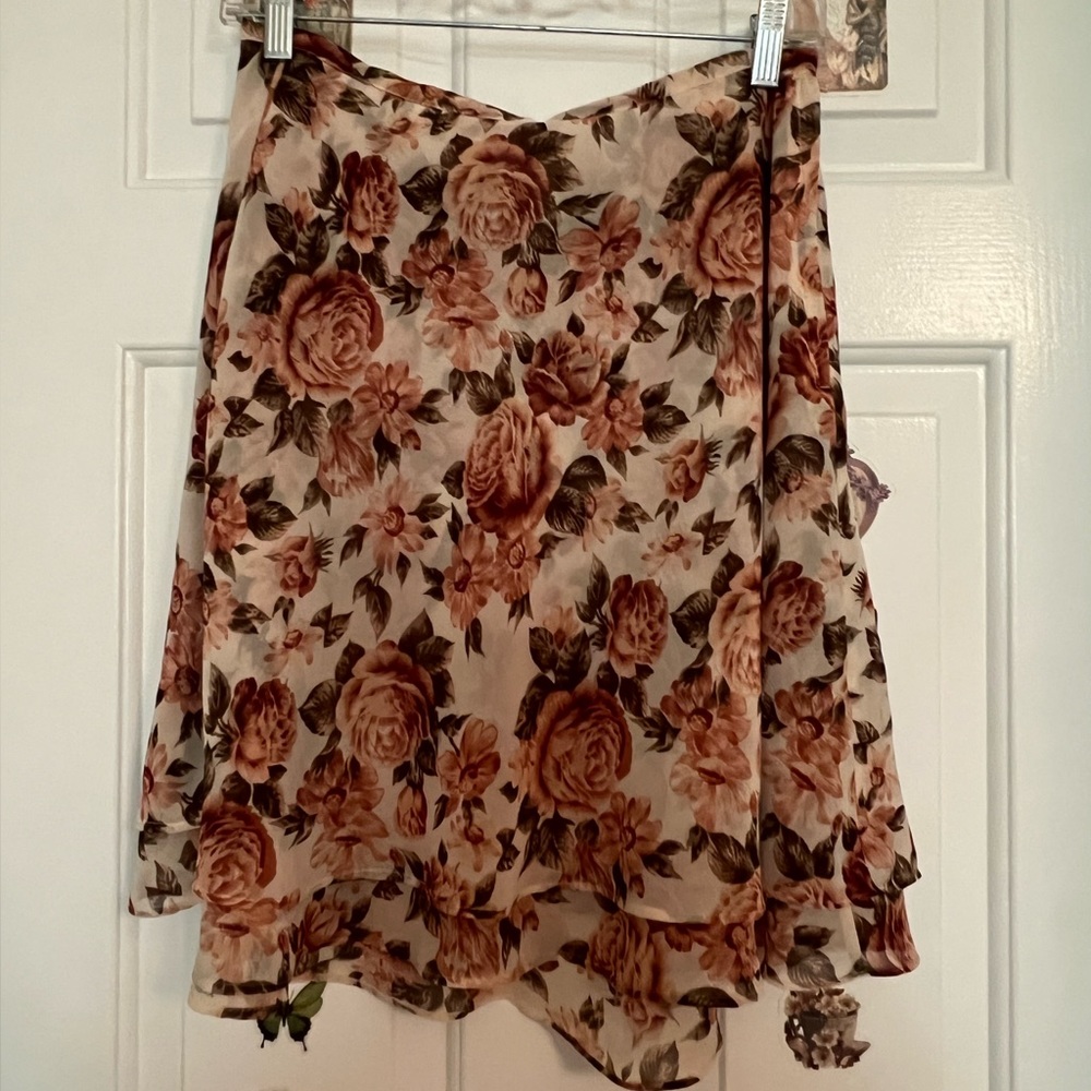 Vintage Floral Pink Cream and Green Express Knee Length Midi Skirt